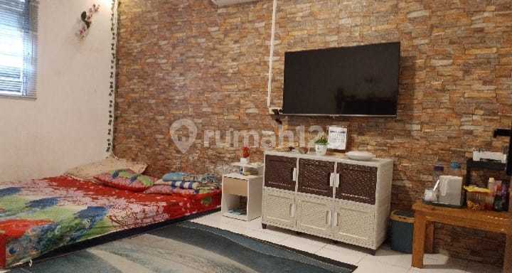 Rumah 2 Lantai Minimalis Dalam Komplek Pondok Kelapa 2