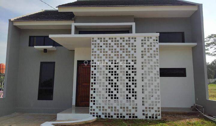 Rumah Syariah Modern Tropical House dalam Perumahan 1