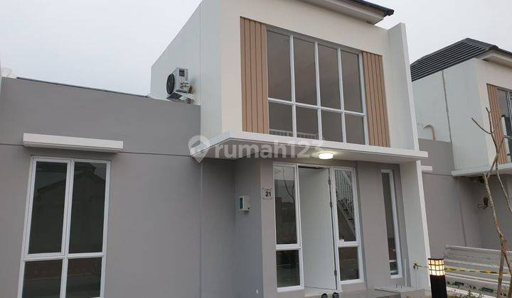 Rumah 2 Lantai Minimalis Modern di Paramount Petals 1