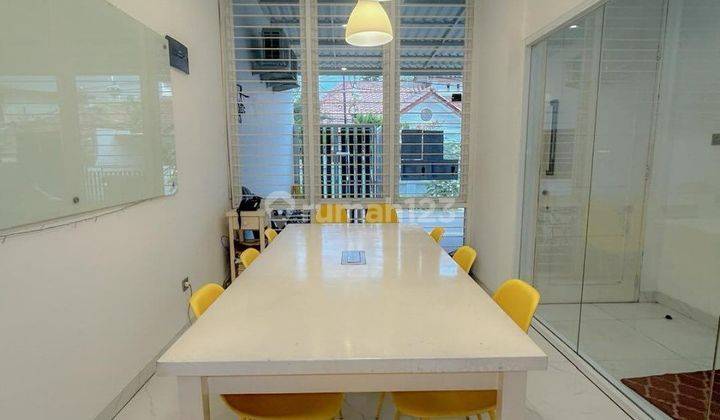 JUAL CEPAT Rumah Kantor 3 Lantai + Rooftop Tebet 2