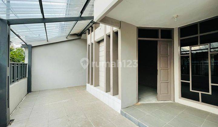 Rumah Minimalis Modern Di Dalam Perumahan 2