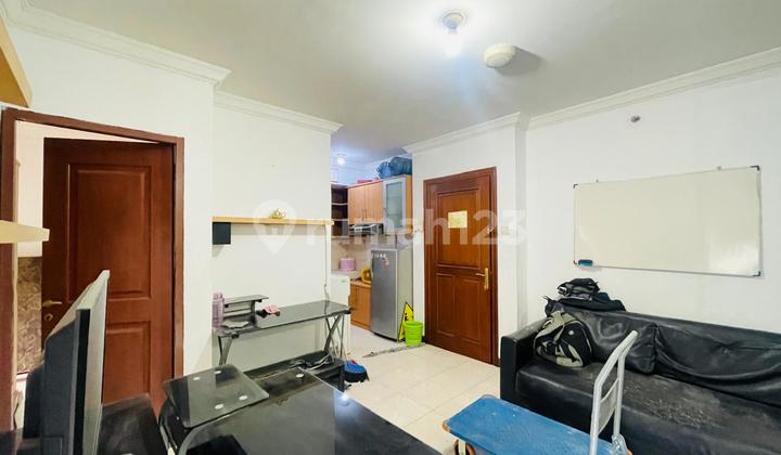 Apartemen The Majesty 2 Br Semi Furnished