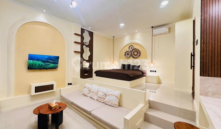 Bohemian Villa Strategically Located Near Beach Club