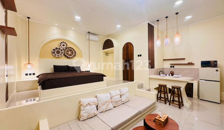 Bohemian Villa Strategically Located Near Beach Club