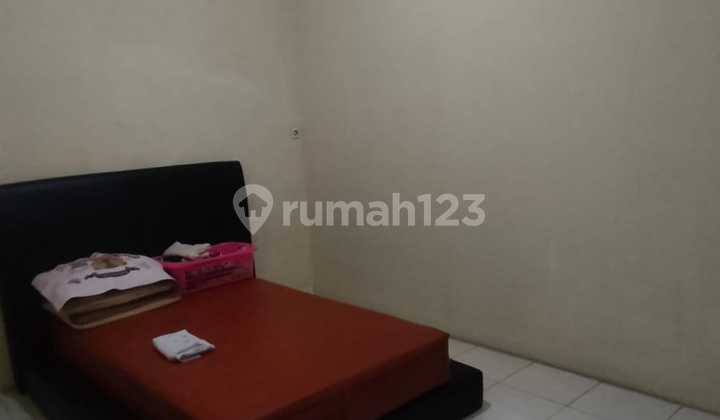 Strategic House Inside Perumnas Klender Housing Complex Strategic House Inside Perumnas Klender Housing Complex