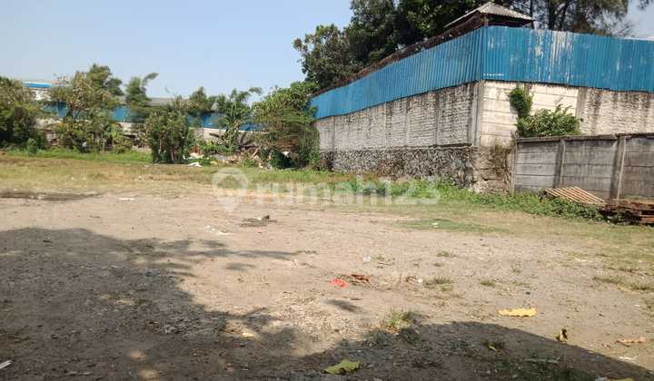 Strategic Vacant Land Near Bitung Toll Gate Strategic Vacant Land Near Bitung Toll Gate