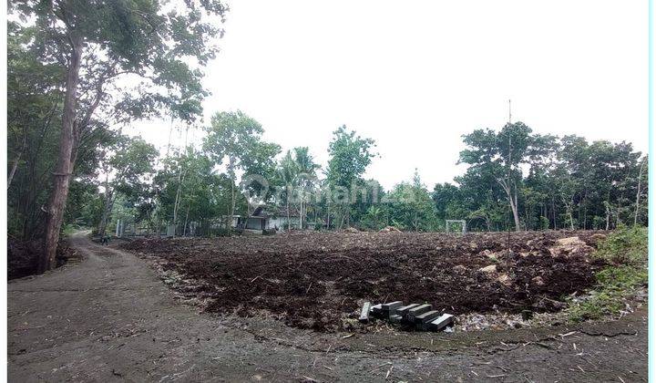 1 Jutaan m, Pekarangan Sentolo Jl. Kawasan Industri Jogja 2