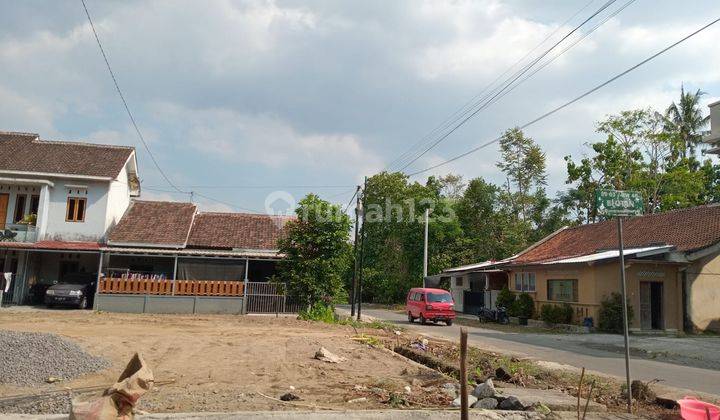 Tanah Dekat Stadion Maguwoharjo, Cocok untuk Berbagai Penggunaan 1