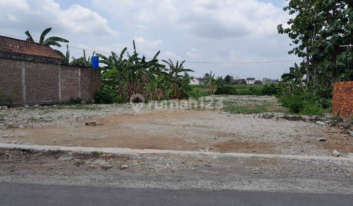 Dekat Stadion Sultan Agung, Tanah Strategis  2