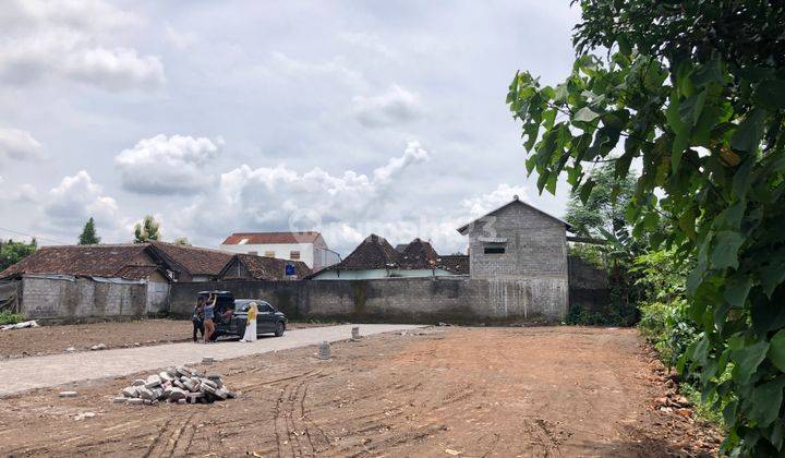 Tanah Pekarangan di Blok O : Hanya 7 Menit ke Gembira Loka Zoo 1