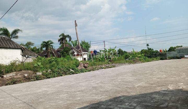 Tanah Jakal KM 8, Luas 209 SHM Pekarangan 1