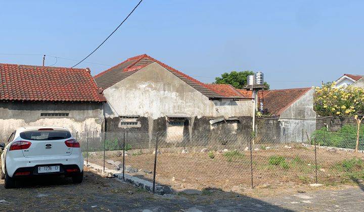 Tanah Jalan Damai, Jakal Km 7.5, Dekat Mie Sapi Banteng 1