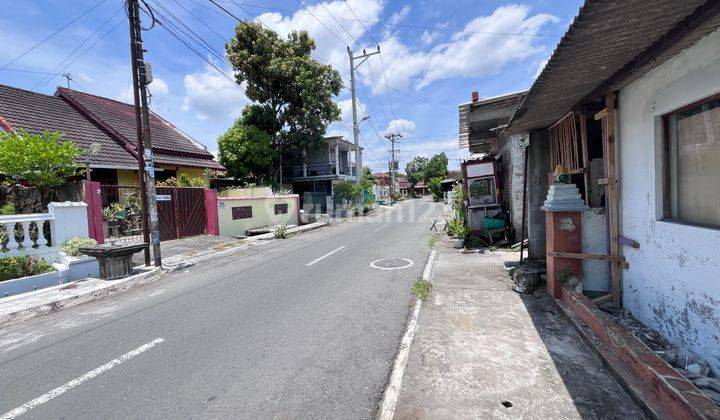 Tanah SHM dalam kota, dekat XT Square : Pinggir Jalan Aspal 1