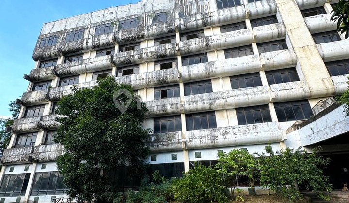 Premium Location Land. Hook. At Jodoh Square. Batu Ampar. Batam. Premium Location Land. Hook. At Jodoh Square. Batu Ampar. Batam.