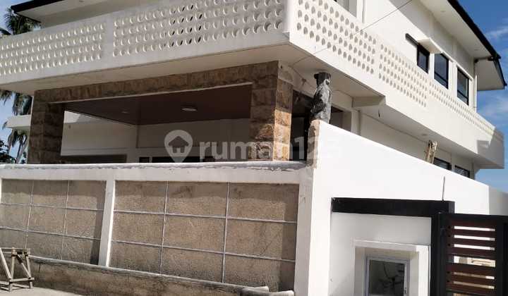 Rumah Nongsa. Kampung Melayu 2. Belakang ******** Laut. Batam 1