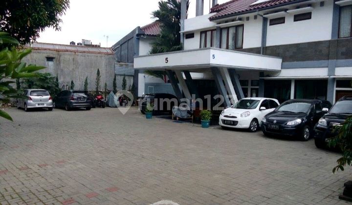 Guest House. Ciumbeleuit. Samping Unpar. Bandung