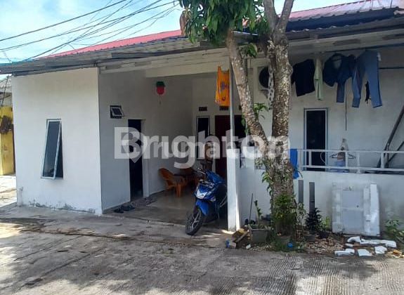 Rumah Bukit Airis. Cantik. Full Renovasi. Batam Kota 1