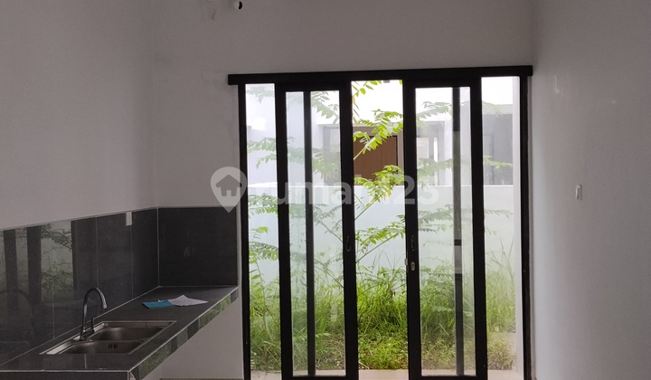 Green Hill House. Central Hill. New. Standard Developer. Batam Center. 2