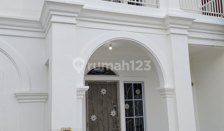 Rumah Dutamas. Baru Renovasi. Lingkungan Elite. Bersih Aman. Nyaman. Batam Center Rumah Dutamas. Baru Renovasi. Lingkungan Elite. Bersih Aman. Nyaman. Batam Center