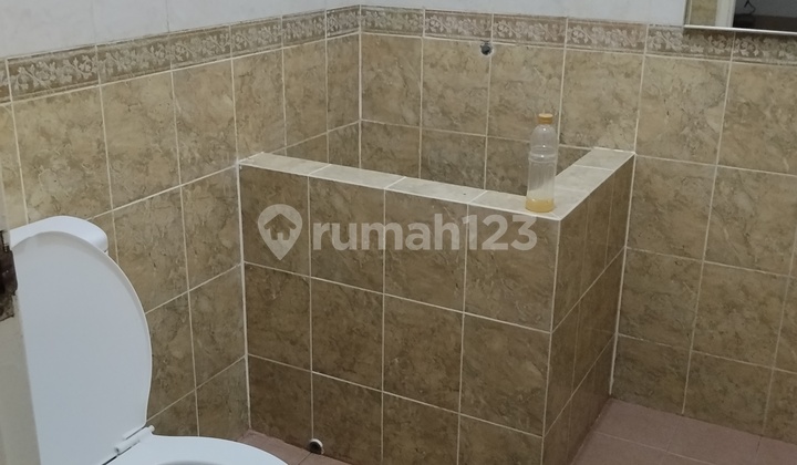 Dutamas House. Newly Renovated. Elite Environment. Clean and Safe. Comfortable. Batam Center. 2