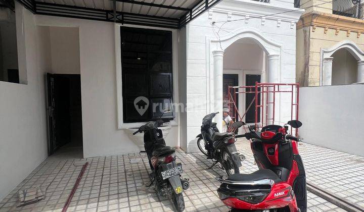 RUMAH 2 LANTAI DI PURI JAHARA DEKAT RS. ADAM MALIK 2