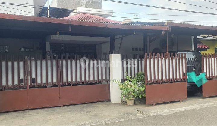 Di Jual butuh  Rumah di daerah Cakung  1