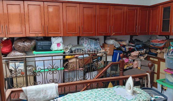 Dijual Rumah 2 1/5 Lantai Strategis Ditengah Kota Jakarta Pusat  2