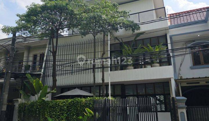 Dijual Rumah Ada Kolam Renang Di Harapan Baru Regency Bekasi Kota  1