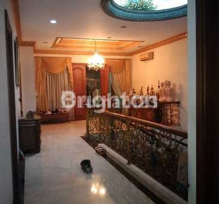 Dijual Rumah Kelasik di Kelapa Gading Jakarta Utara 2