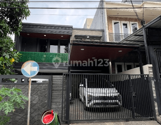 RUMAH DI GREENVILE JAKARTA BARAT 1