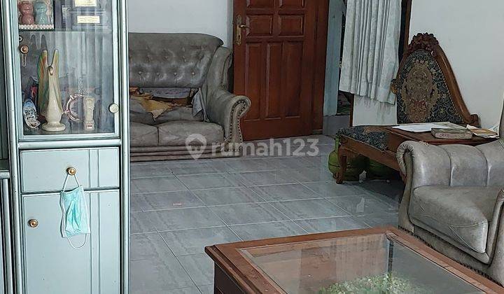 2 RUMAH TENGAH KOTA  2