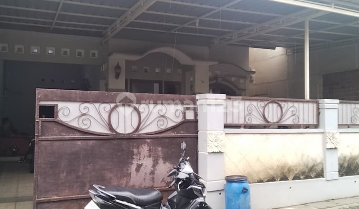 Rumah Premium Siap Pakai Strategis di Jalan Tengger 1