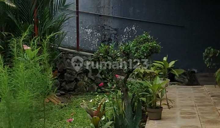 Rumah Hitung Tanah Premium Siap Pakai Strategis di Jalan Tengger 2