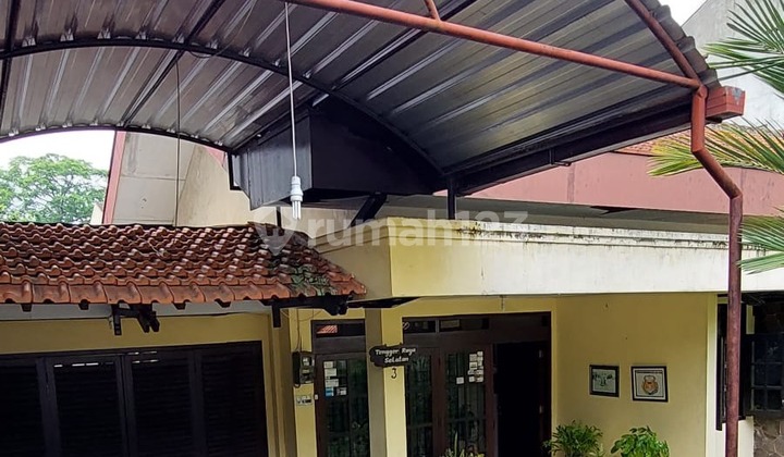 Rumah Hitung Tanah Premium Siap Pakai Strategis di Jalan Tengger 1
