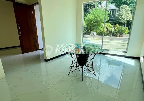Luxury Ready-to-Occupy House on Veteran Street, Klojen, Malang City