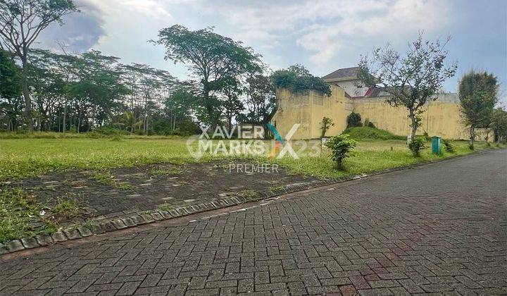 Tanah Kavling Luas Di Jalan Utama Golf Kota Araya Malang Dn1350 2