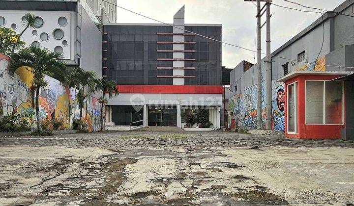 RUANG USAHA LOKASI STRATEGIS DI POROS JALAN LETJEN S PARMAN BLIMBING KOTA MALANG 2