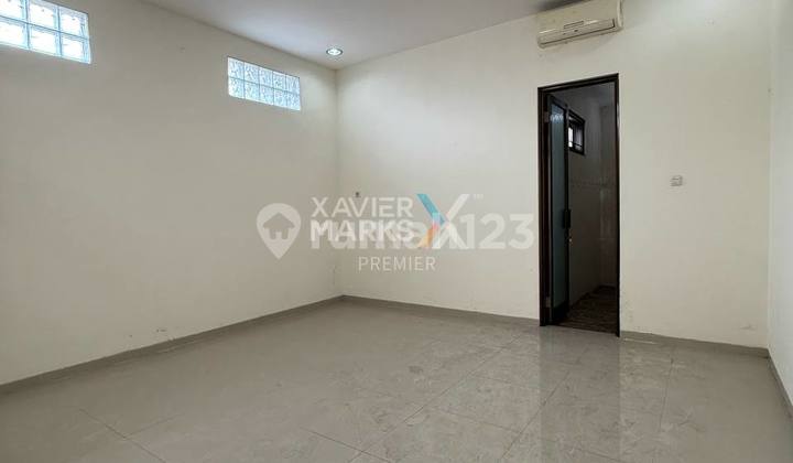 Modern House Premium Location on Gunung-Gunung Street, Klojen Malang 2