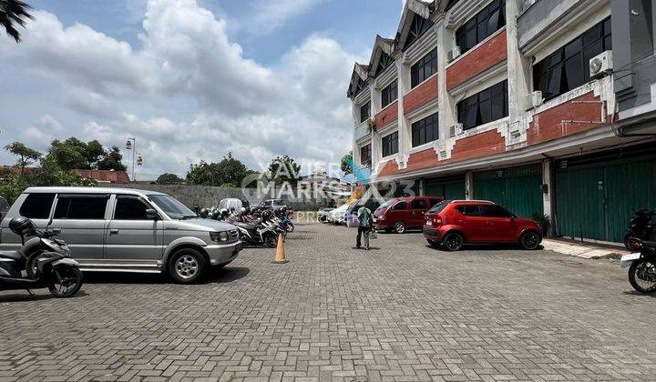 Ruko 3 Lantai Di Jalan Laksamana Martadinata Kedungkandang Malang 2