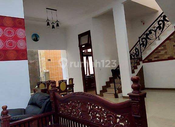 Rumah Siap Huni Full Furnish 2 Lantai Di Araya Golf Malang Dn691  2