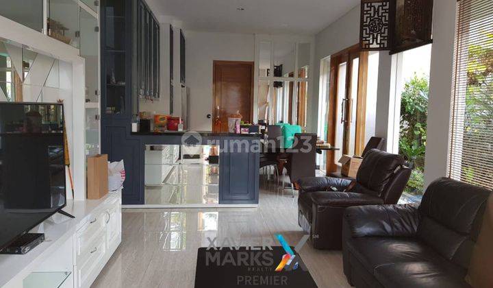 Rumah Mewah + Kolam Renang Di Cluster Araya Valley Malang Dn899  2