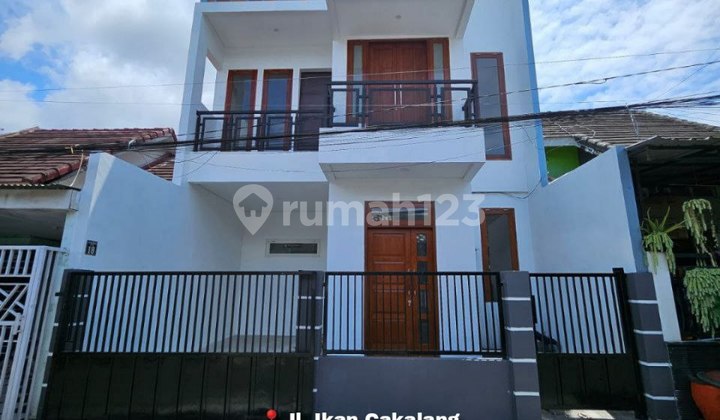 Comfortable Ready-to-Occupy House in Cakalang Area, Blimbing Malang Comfortable Ready-to-Occupy House in Cakalang Area, Blimbing Malang