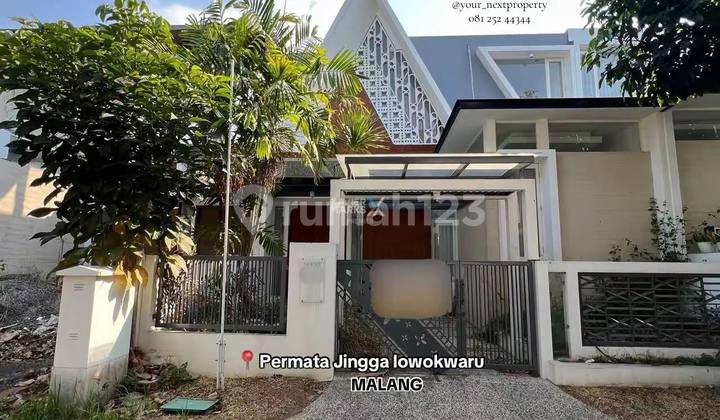 Rumah Mewah Siap Huni Gaya Modern di Permata Jingga West Area Lowokwaru Malang