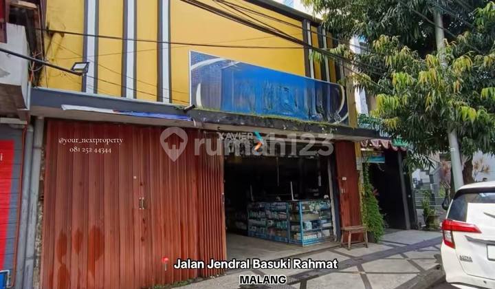 Strategically Located Shop House on Basuki Rahmat Road Axis, Kayutangan, Klojen, Malang