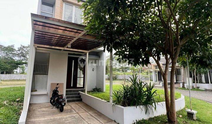 RUMAH HOOK TERAWAT DI CLUSTER VALLEY THE ARAYA, MALANG 1