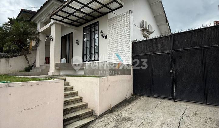 Ready-to-Occupy House in Puncak Dieng Dau Housing, Malang 2