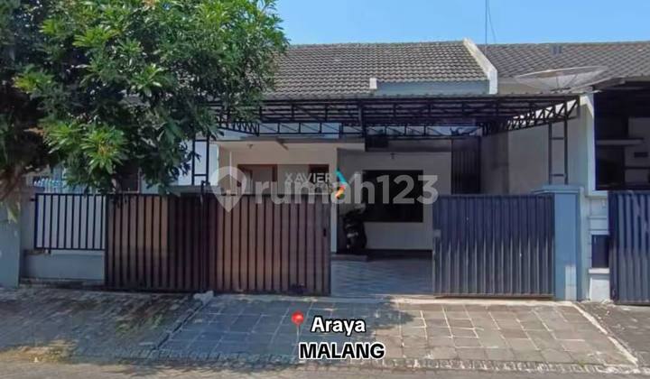 Rumah Minimalis Terawat di Area Golf Perumahan Elite Araya Malang