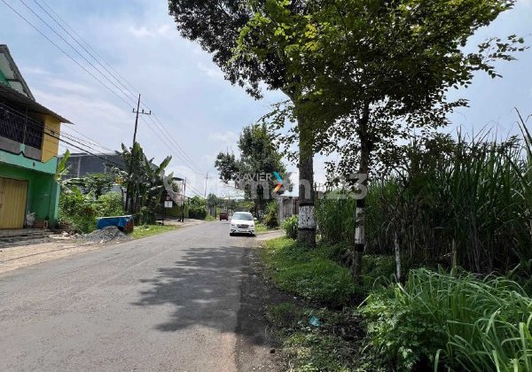 Tanah Kavling Di Jalan Raya Pakis, Malang