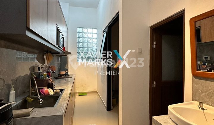 Strategic Location Ruko in Good Condition on Galunggung Street, Klojen, Malang 2