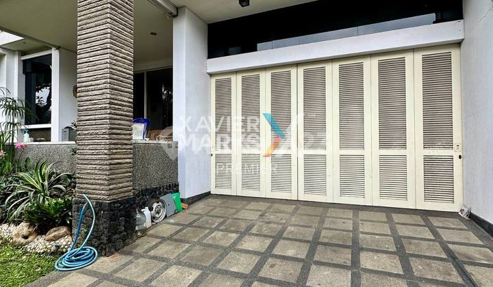 Tropical Hook House in Boulevard Cluster Premium Nieuw Indie, Araya Malang 2